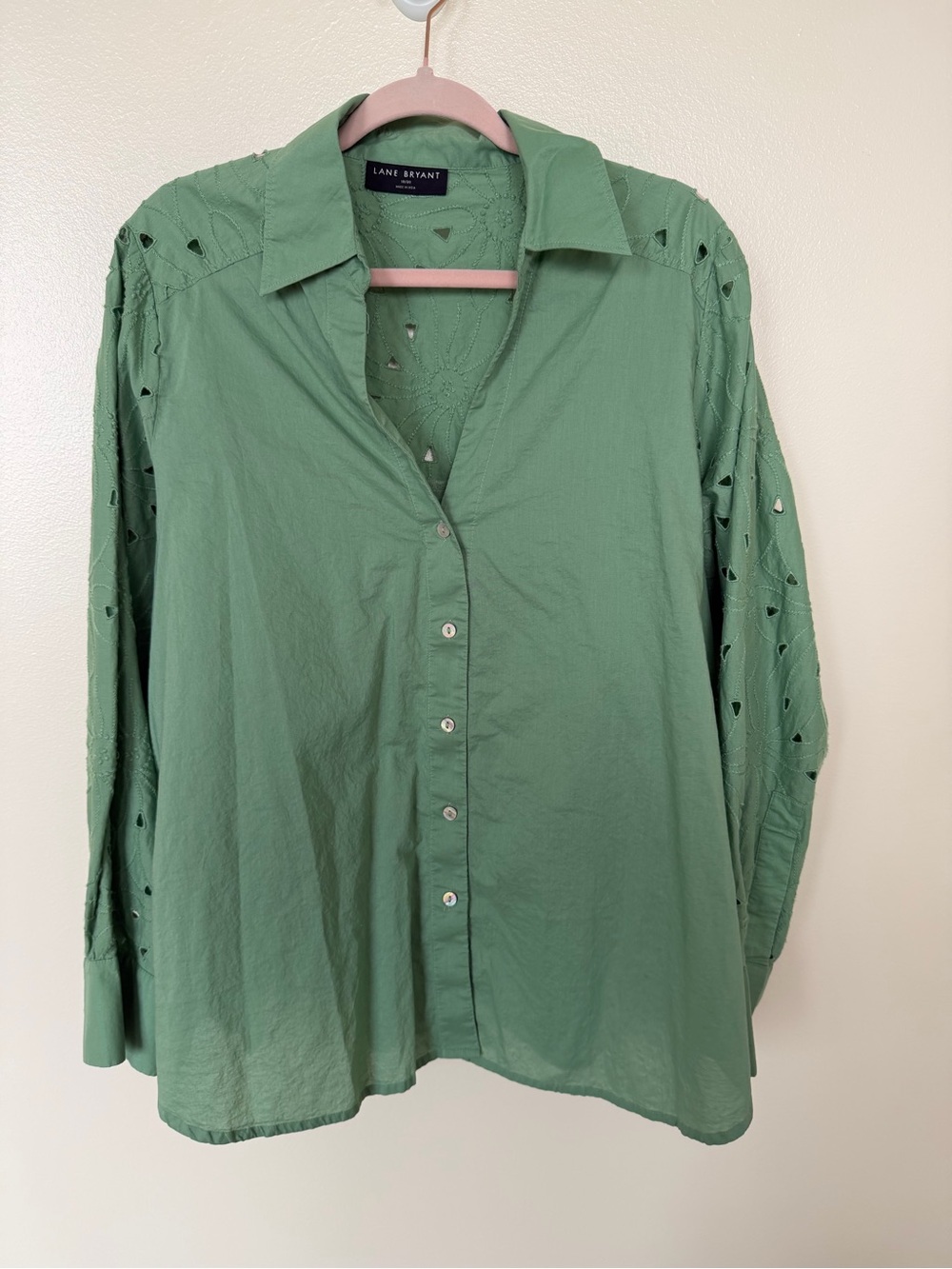 LANE BRYANT Green Floral Embossed Cutout Accent Button Front Blouse